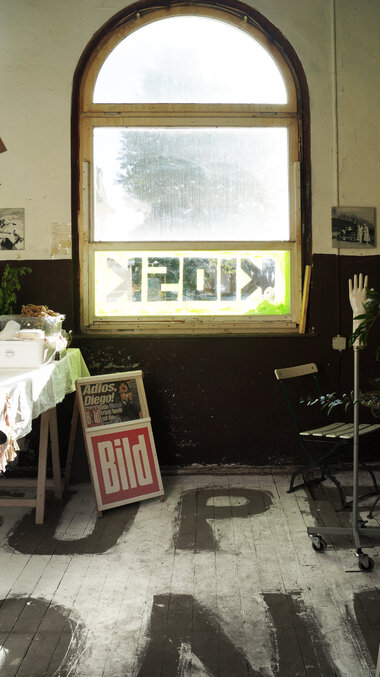 Susanne Neumann - Installation Kiosk Wiesau 6