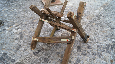 Susanne Neumann Bronze Sägebock 