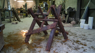 Susanne Neumann Bronze Sägebock 